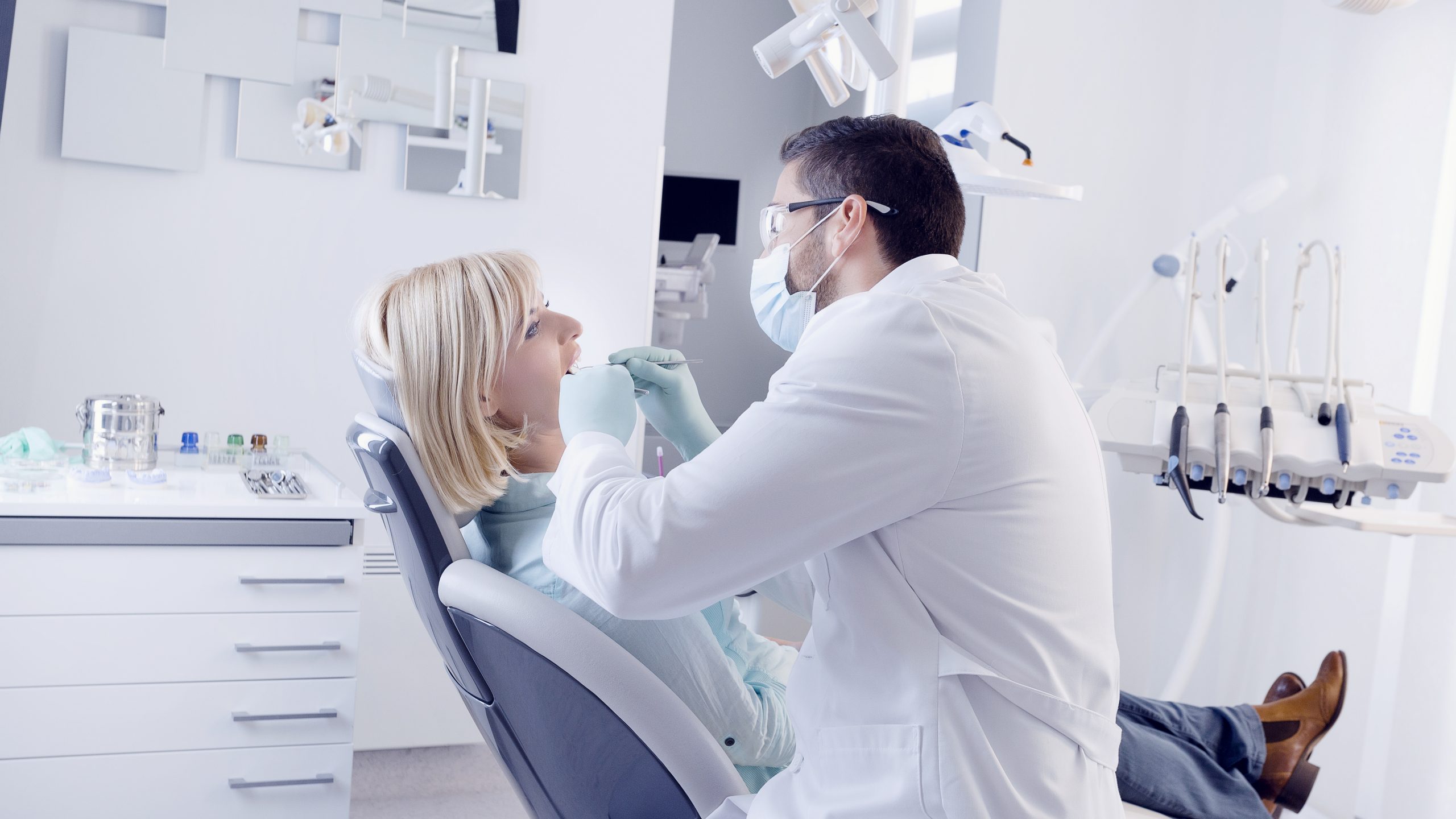 Dentist in Commack, NY
